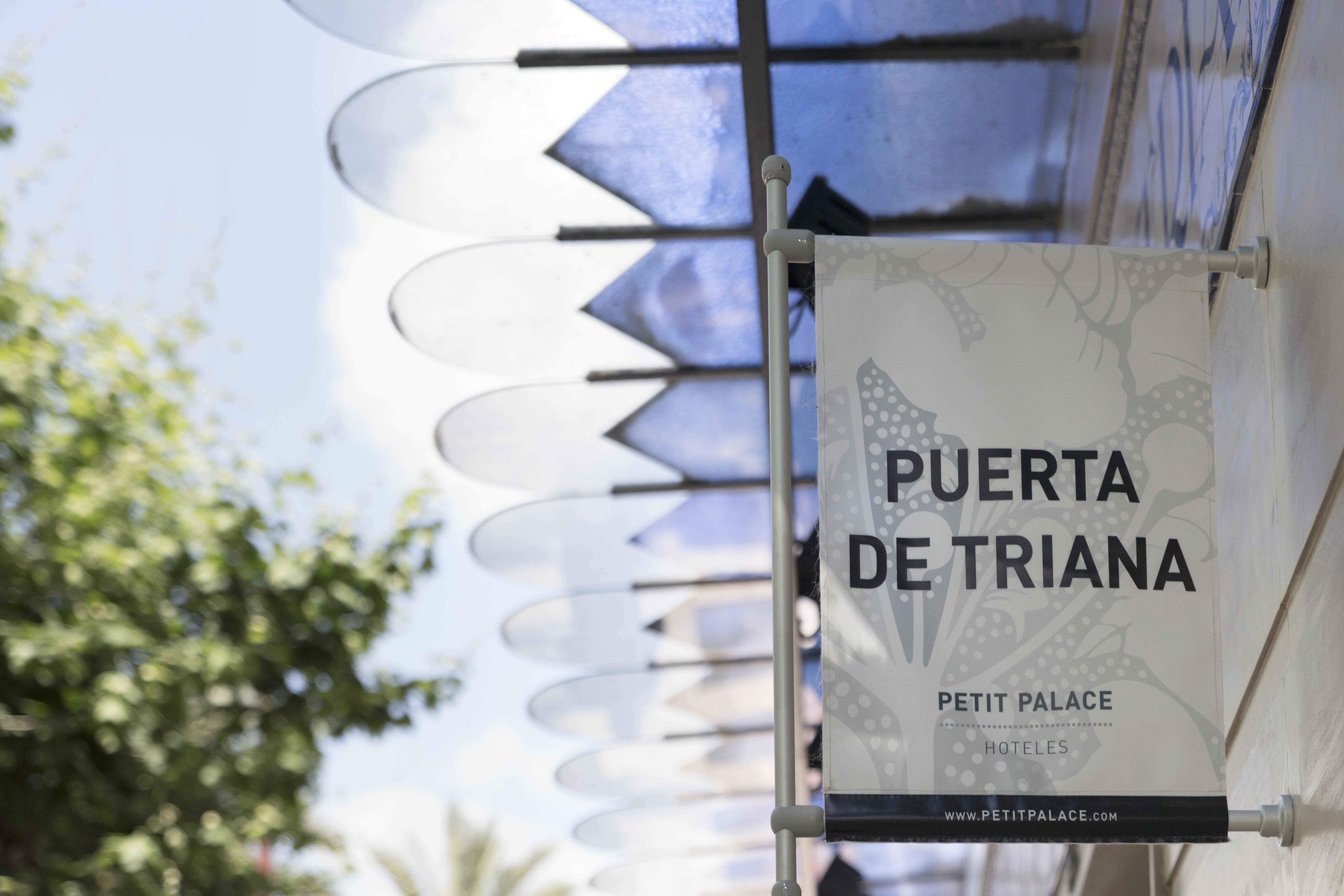 סביליה Petit Palace Puerta De Triana מראה חיצוני תמונה
